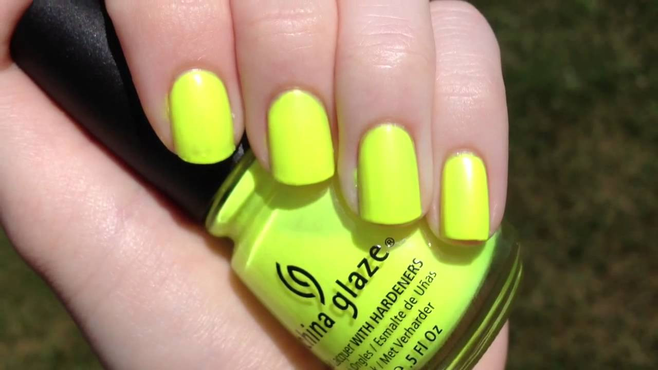 yellow%20polka__90670.